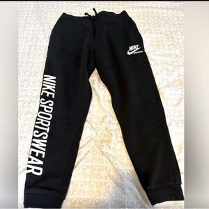 Nike Sportswear Sweatpants - Small - Worn once